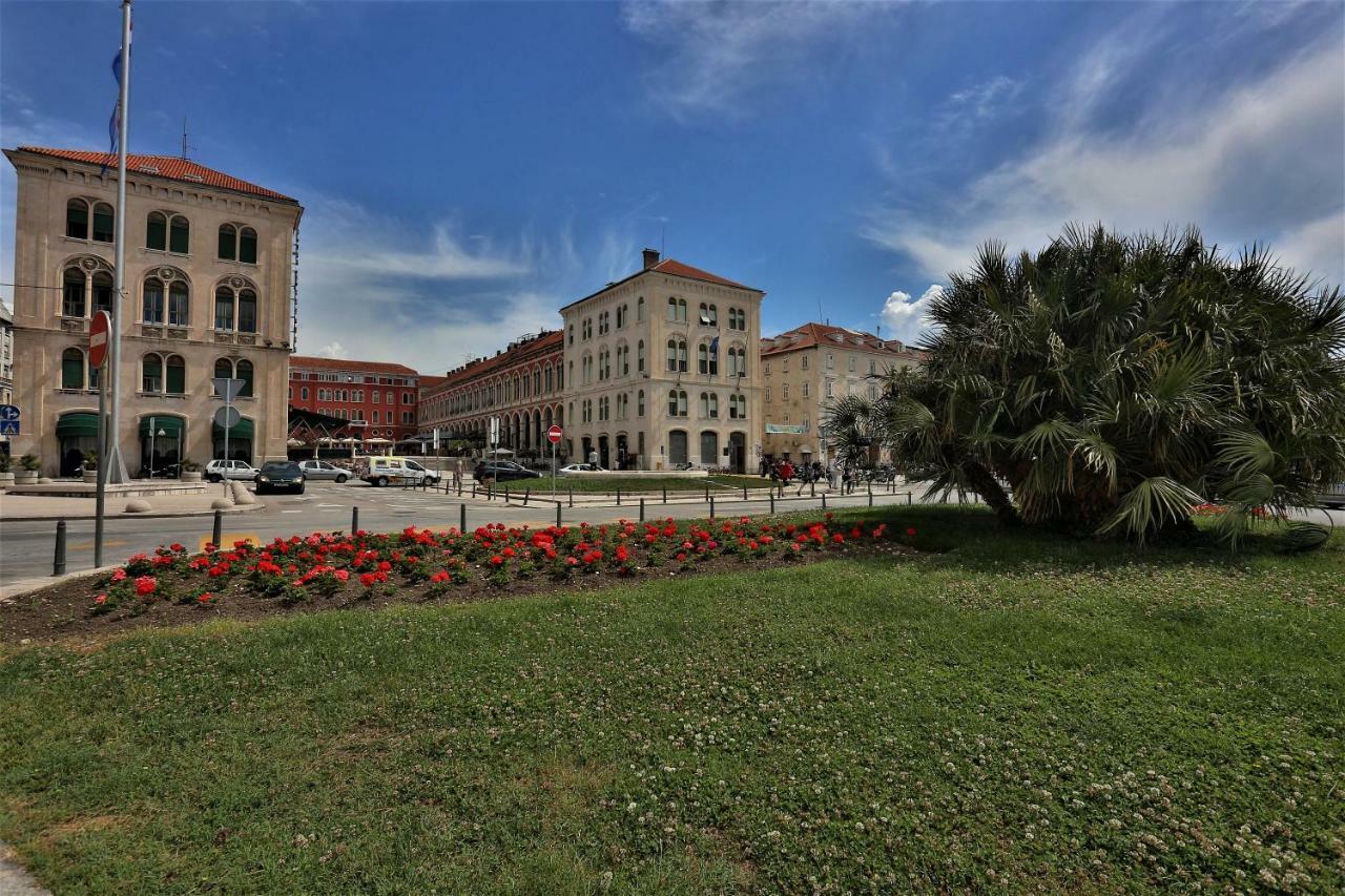 Luxury Apartment M&N In Split - Free Parking Eksteriør bilde